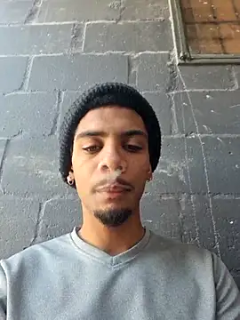 Snapshot of 29YOURZ_28_ chatting on October 21, 2025, 10:25 am 29YOURZ 28 online show from October 21, 2025, 10:25 am