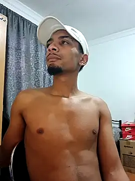 29YOURZ 28  online show from December 18, 2025, 4:50 am