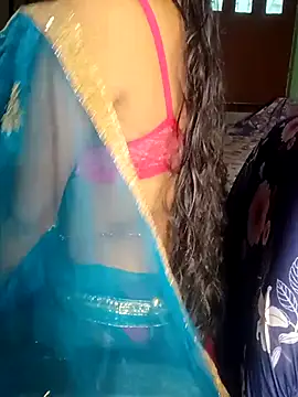 Snapshot of Ralisha_Rani chatting on July 1, 2026, 10:26 am Ralisha Rani online show from July 1, 2026, 10:26 am