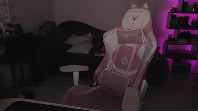 SexyWitch 666 online show from November 30, 2025, 6:41 pm