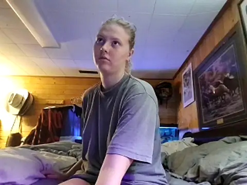 Snapshot of Ryan_and_Aurora chatting on May 29, 2026, 10:38 pm Ryan and Aurora online show from May 29, 2026, 10:38 pm