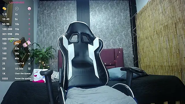 alex bigcock11 online show from February 5, 2025, 12:49 pm