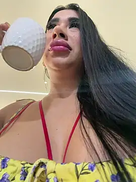 kiim taaylor online show from June 14, 2026, 3:57 pm
