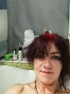 SweetLeila40 online show from March 12, 2026, 8:02 pm