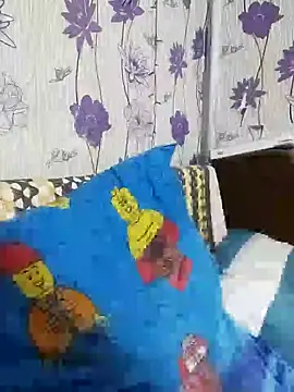 SweetLeila40 online show from January 27, 2025, 3:58 am