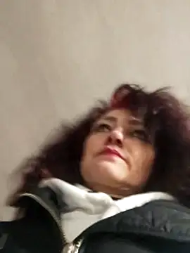 SweetLeila40 online show from March 22, 2026, 5:25 pm