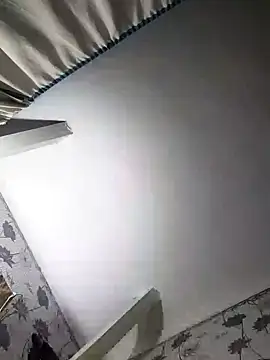 SweetLeila40 online show from February 5, 2025, 11:50 pm