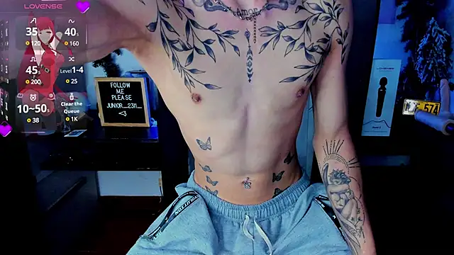 Snapshot of juniior_2311_ chatting on March 5, 2025, 3:40 pm juniior 2311 online show from March 5, 2025, 3:40 pm