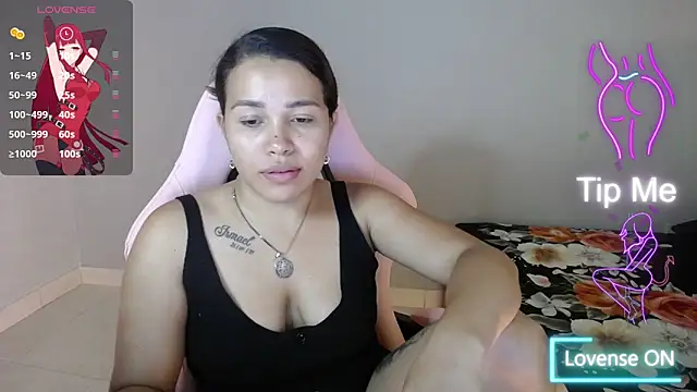sexymoreniita online show from September 18, 2025, 11:52 pm
