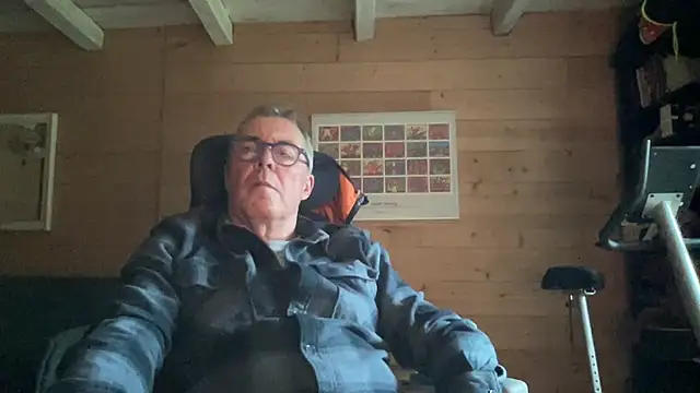 lelohop online show from February 16, 2026, 12:04 pm