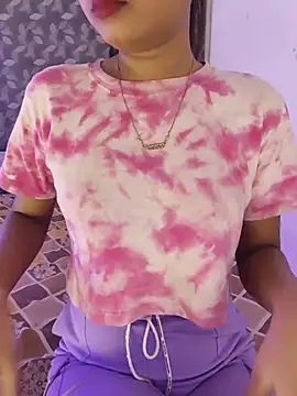 yhona darling online show from June 23, 2026, 12:58 pm