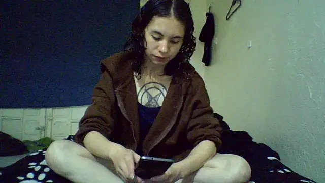 Snapshot of CELEna098rs707 chatting on February 18, 2026, 4:54 am CELEna098rs707 online show from February 18, 2026, 4:54 am