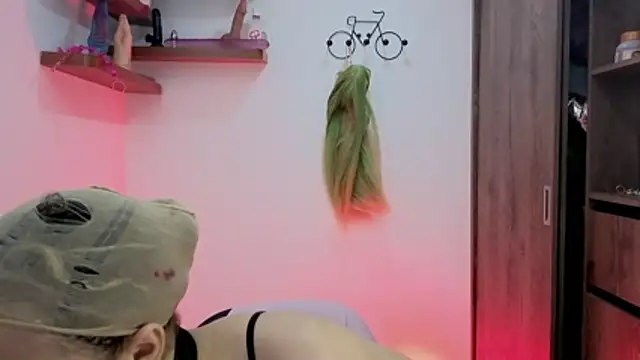 Snapshot of avans_15 chatting on October 27, 2025, 11:05 pm avans 15 online show from October 27, 2025, 11:05 pm