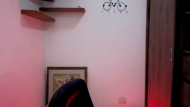 Snapshot of avans_15 chatting on September 29, 2025, 11:54 pm avans 15 online show from September 29, 2025, 11:54 pm