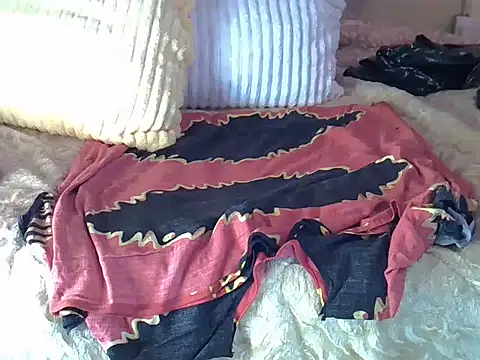 Snapshot of Soft_gal12 chatting on September 21, 2025, 1:49 pm Soft gal12 online show from September 21, 2025, 1:49 pm