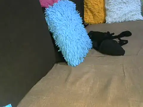 Snapshot of Soft_gal12 chatting on March 22, 2025, 2:47 pm Soft gal12 online show from March 22, 2025, 2:47 pm