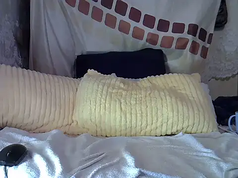 Snapshot of Soft_gal12 chatting on September 24, 2025, 3:29 pm Soft gal12 online show from September 24, 2025, 3:29 pm