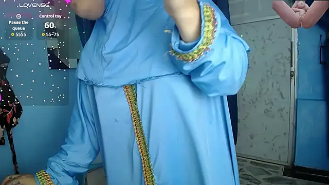 Snapshot of Falak-Yasin chatting on September 30, 2025, 12:11 pm Falak-Yasin online show from September 30, 2025, 12:11 pm