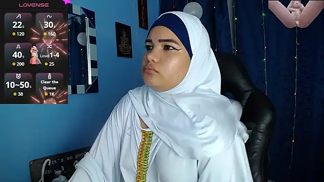 Snapshot of Falak-Yasin chatting on October 1, 2025, 12:20 pm Falak-Yasin online show from October 1, 2025, 12:20 pm