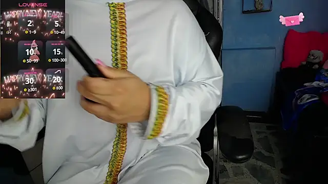 Snapshot of Falak-Yasin chatting on October 30, 2025, 10:57 am Falak-Yasin online show from October 30, 2025, 10:57 am