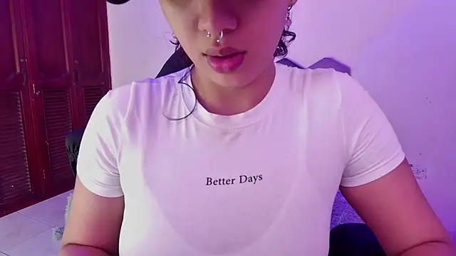 Snapshot of Horny_tgn chatting on January 18, 2026, 6:11 pm Horny tgn online show from January 18, 2026, 6:11 pm