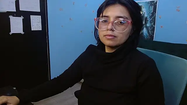 Snapshot of X_CHERRY_XX chatting on June 26, 2026, 2:39 am X CHERRY XX online show from June 26, 2026, 2:39 am