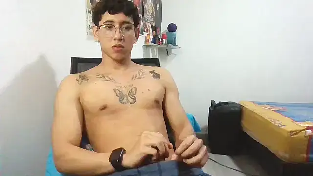 Dillom420 online show from February 5, 2025, 7:29 am