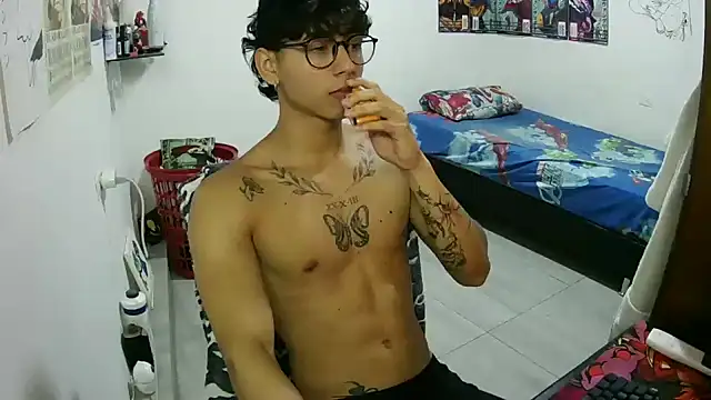 Dillom420 online show from December 15, 2025, 9:31 pm