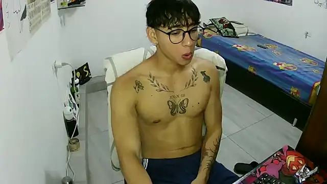 Dillom420 online show from October 9, 2025, 3:07 am