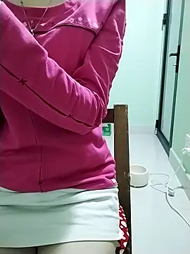 Snapshot of Anna-Cute69 chatting on October 30, 2025, 9:33 pm Anna-Cute69 online show from October 30, 2025, 9:33 pm