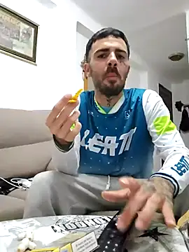 charlye inkkkk online show from March 3, 2025, 11:03 pm