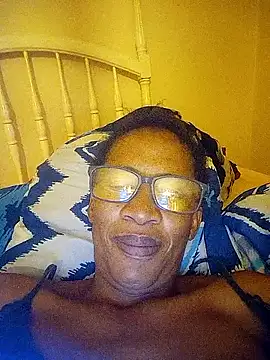 bustybillies online show from February 23, 2026, 8:09 pm