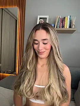 FridaKlein online show from February 23, 2026, 9:15 pm