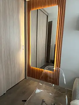 Snapshot of FridaKlein chatting on September 26, 2025, 8:05 pm FridaKlein online show from September 26, 2025, 8:05 pm