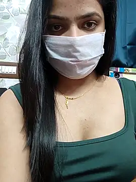 Snapshot of Myloveurvi chatting on September 27, 2025, 7:09 pm Myloveurvi online show from September 27, 2025, 7:09 pm