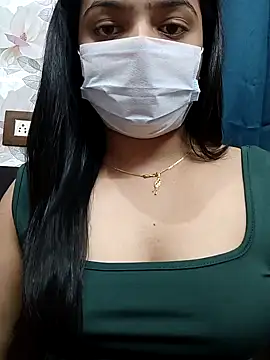 Snapshot of Myloveurvi chatting on October 4, 2025, 7:04 pm Myloveurvi online show from October 4, 2025, 7:04 pm