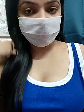 Myloveurvi online show from February 26, 2026, 10:04 am