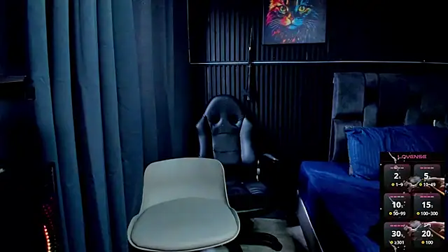 ZhoeStrong online show from November 27, 2025, 8:42 pm