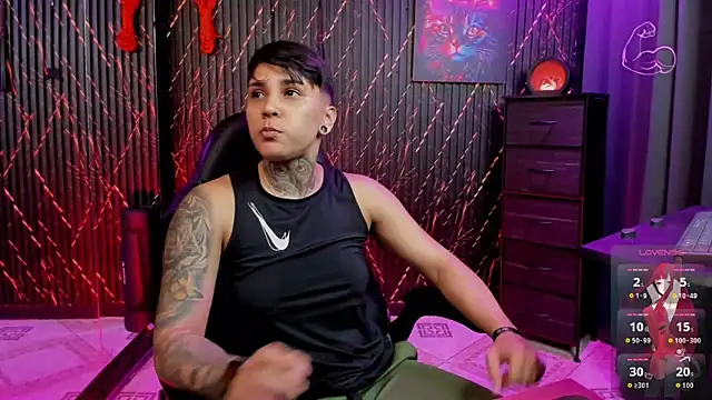 ZhoeStrong online show from February 23, 2026, 9:26 pm