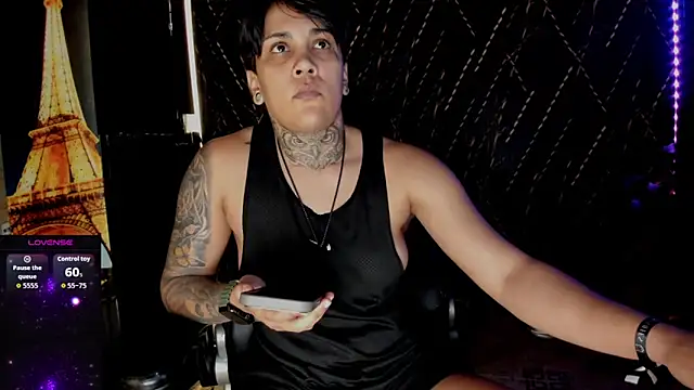 ZhoeStrong online show from January 16, 2026, 11:20 pm