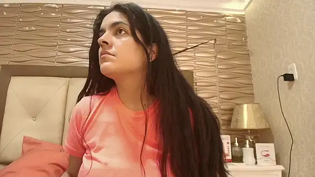 Snapshot of sofiaclauss chatting on October 27, 2025, 7:48 pm sofiaclauss online show from October 27, 2025, 7:48 pm