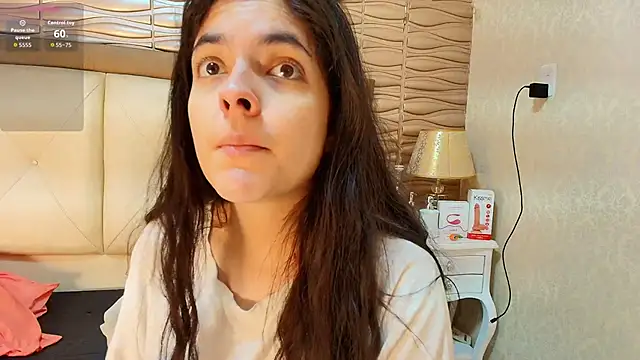 Snapshot of sofiaclauss chatting on October 4, 2025, 8:32 pm sofiaclauss online show from October 4, 2025, 8:32 pm