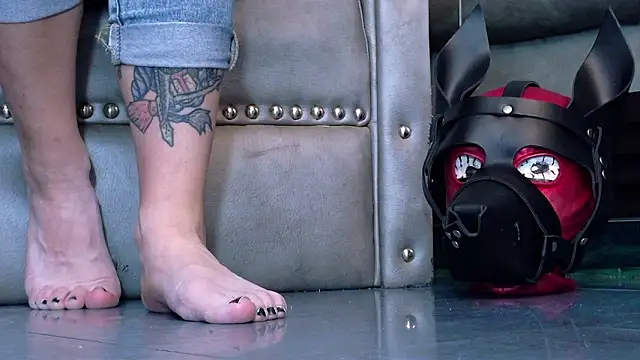 LusstCruella online show from February 17, 2026, 3:20 pm