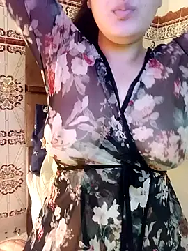 im here- online show from February 5, 2025, 5:31 pm