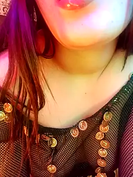 im here- online show from February 7, 2025, 11:03 pm