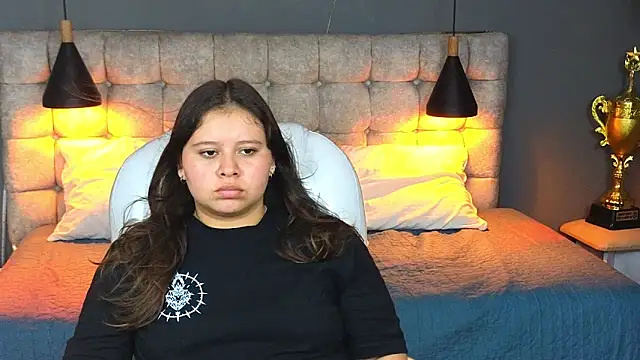 Laia and Aloby online show from January 31, 2025, 7:18 pm