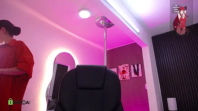 Snapshot of natasha__jackson chatting on October 20, 2025, 2:06 pm natasha jackson online show from October 20, 2025, 2:06 pm