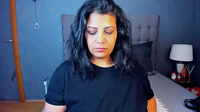 Snapshot of AmyCubes chatting on October 25, 2025, 3:28 am AmyCubes online show from October 25, 2025, 3:28 am