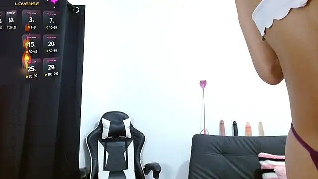 Kiara-Rider online show from March 11, 2025, 4:51 pm