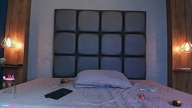 alexxa ortiz online show from October 30, 2025, 12:36 pm